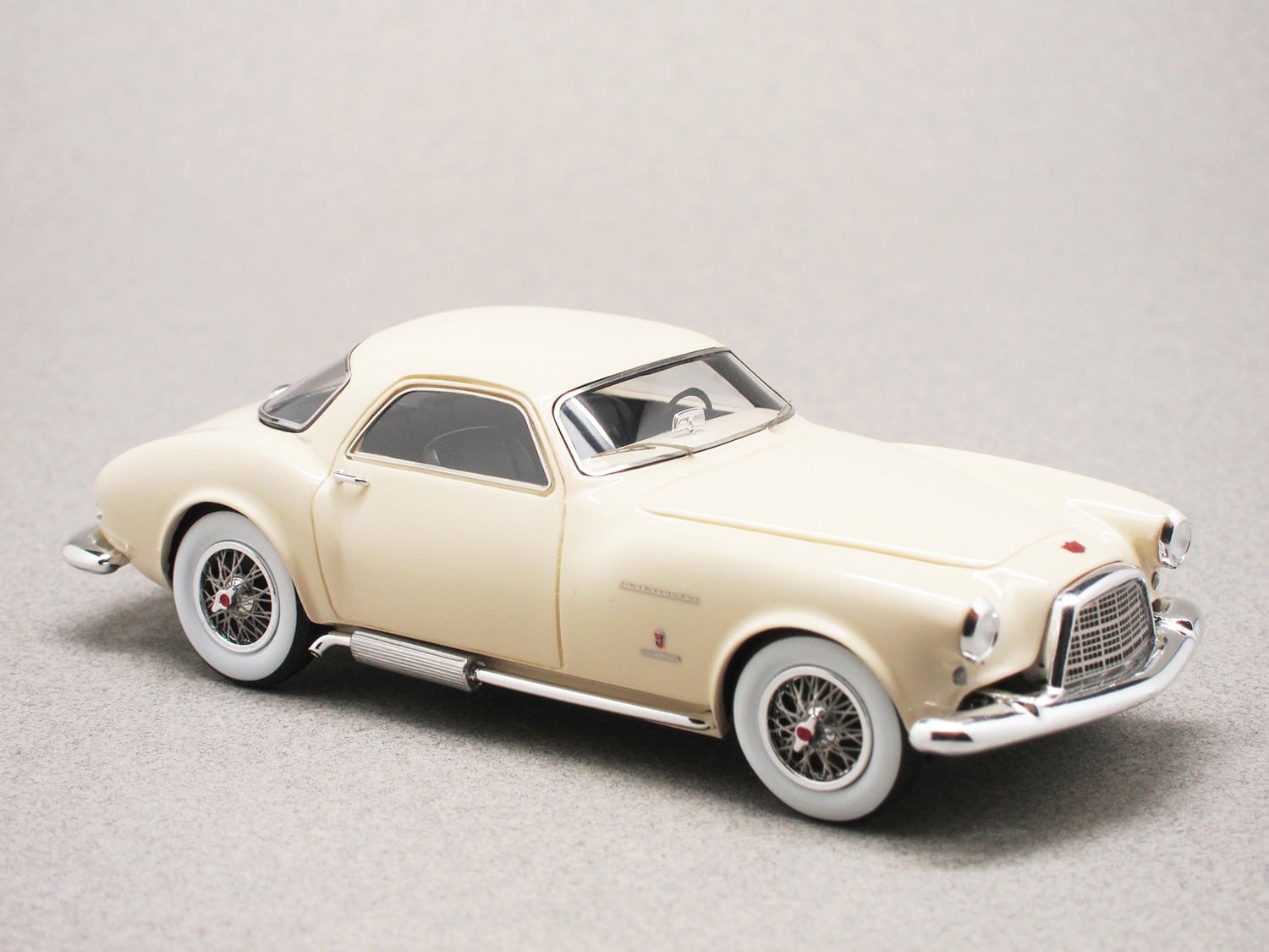 DeSoto Adventurer I Ghia (Matrix) 1/43e