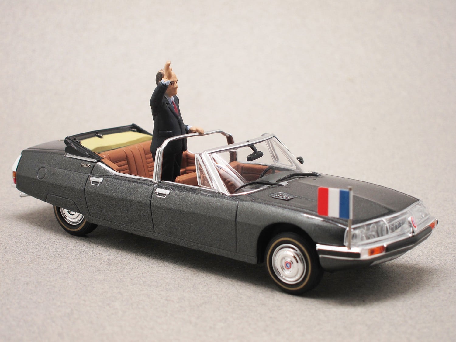 Citroën SM Presidential François Mitterrand (Norev) 1:43