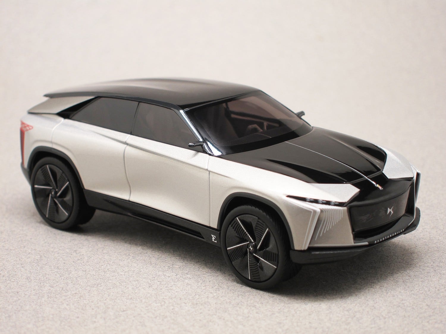 DS Aero Sport Lounge Concept (Norev) 1/43e