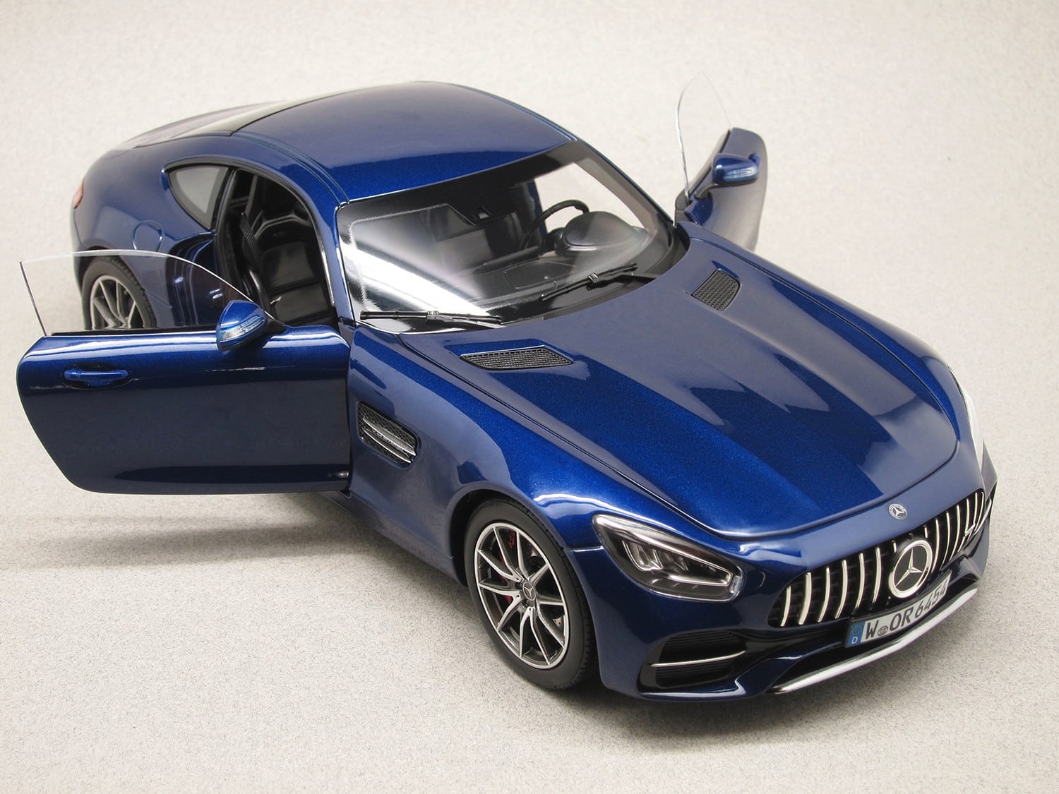 Mercedes AMG GT S bleue (Norev) 1/43e