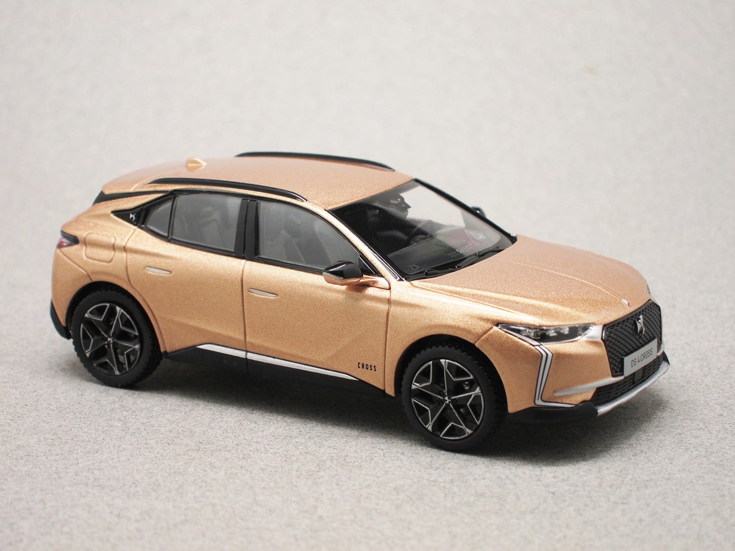 DS4 Cross (Norev) 1/43e