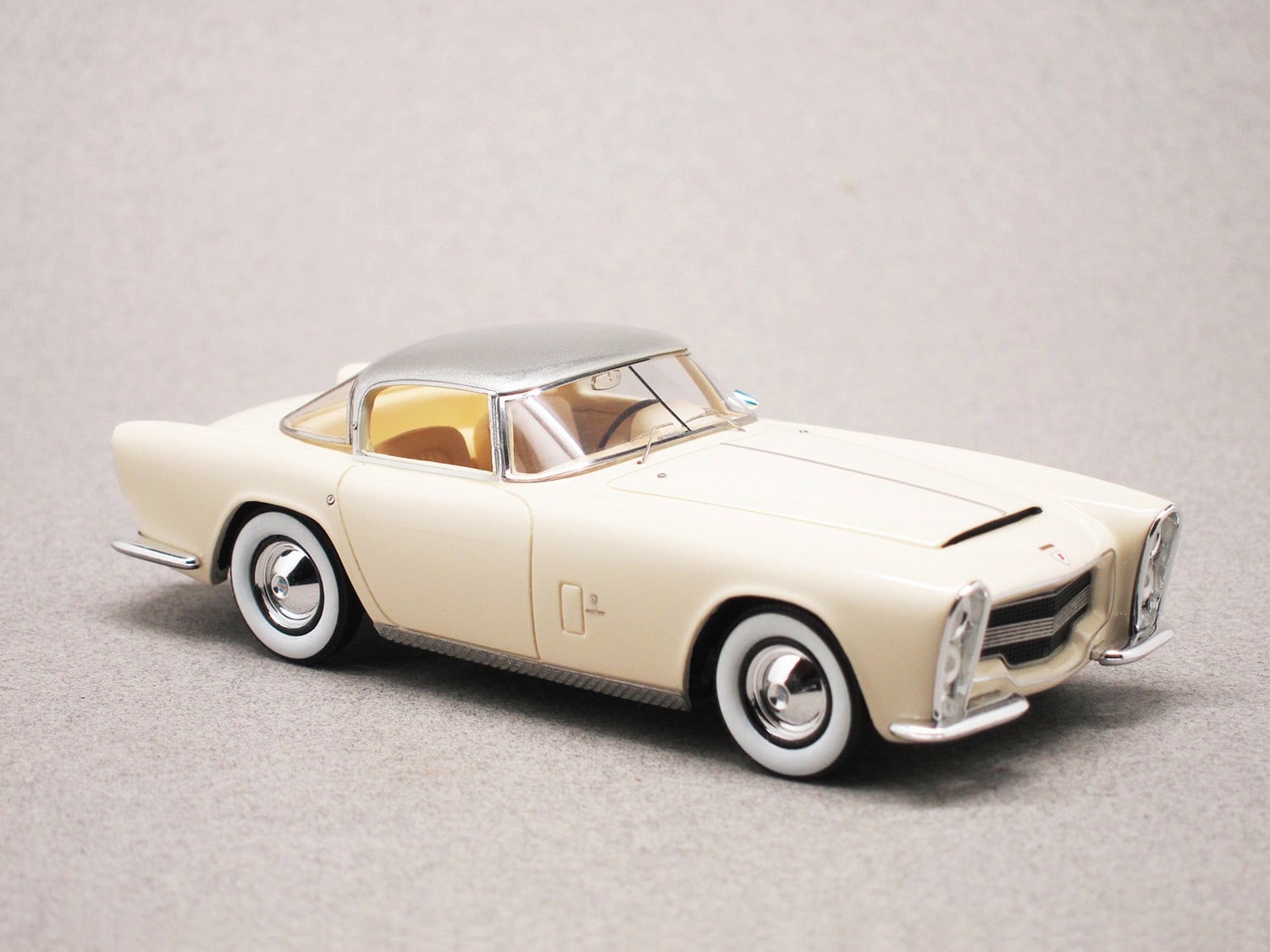 Dodge Storm Z-250 Zeder Bertone 1953 (Matrix) 1/43e