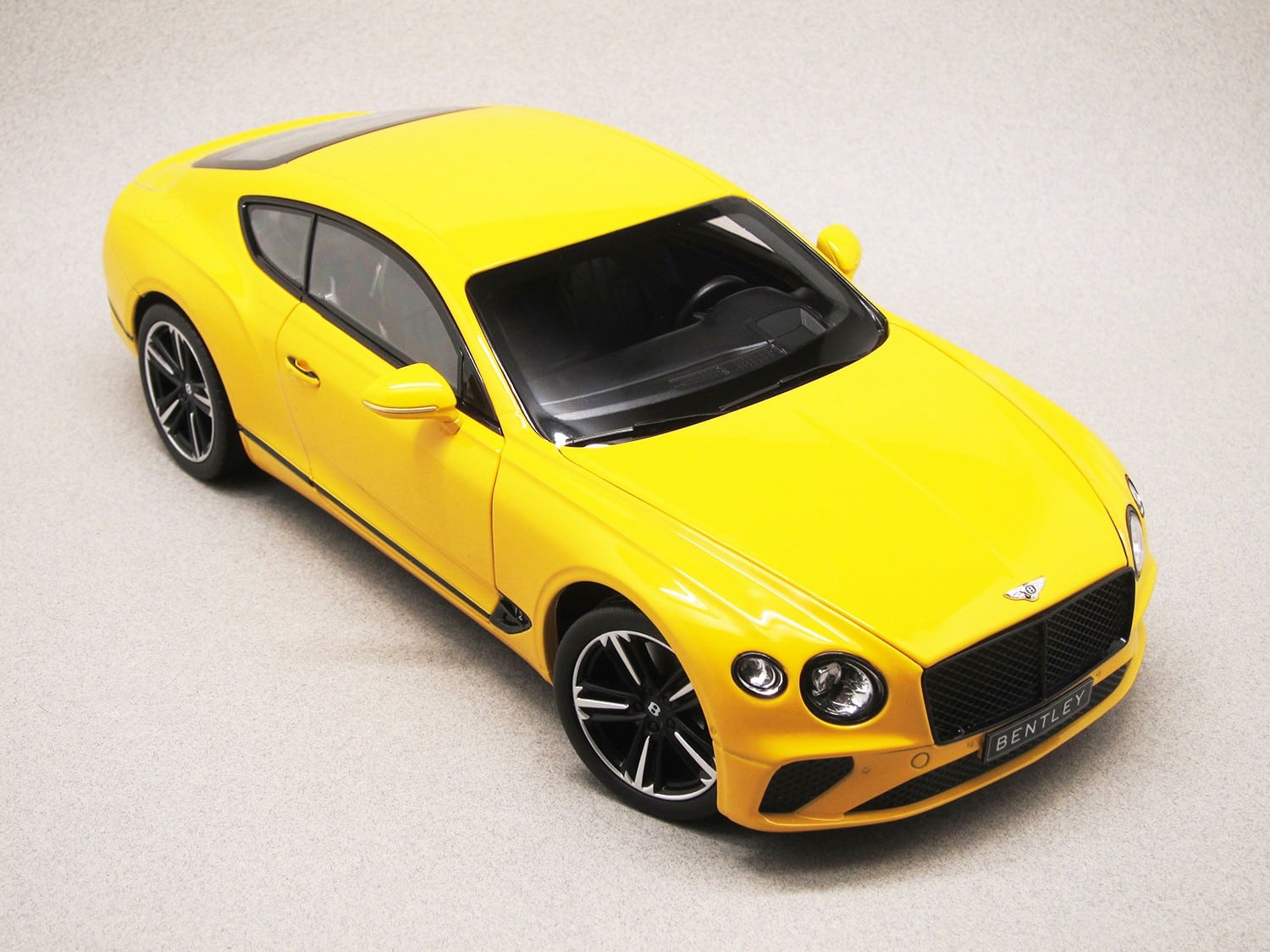 Bentley Continental GT 2018 Jaune Monaco (Norev) 1/18e