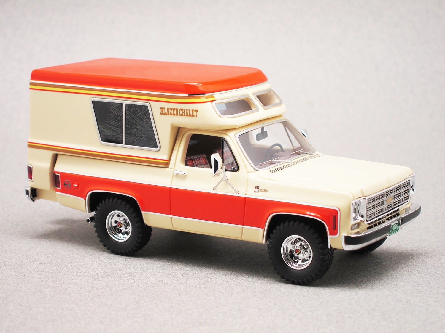 Chevrolet Blazer K5 Chalet 1976 (GIM) 1:43