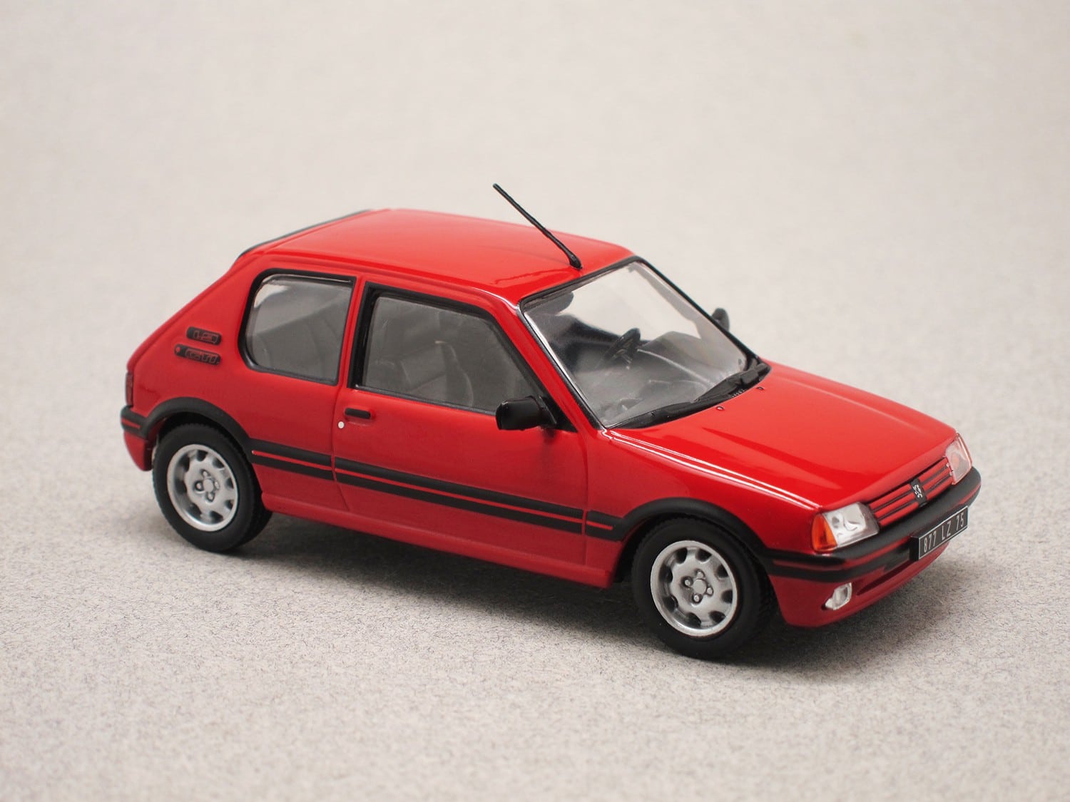 Peugeot 205 GTI 1.9 1988 (Odéon) 1:43