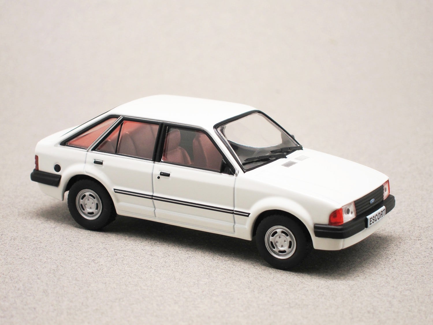 Ford Escort 1980 5 portes (Presse) 1/43e