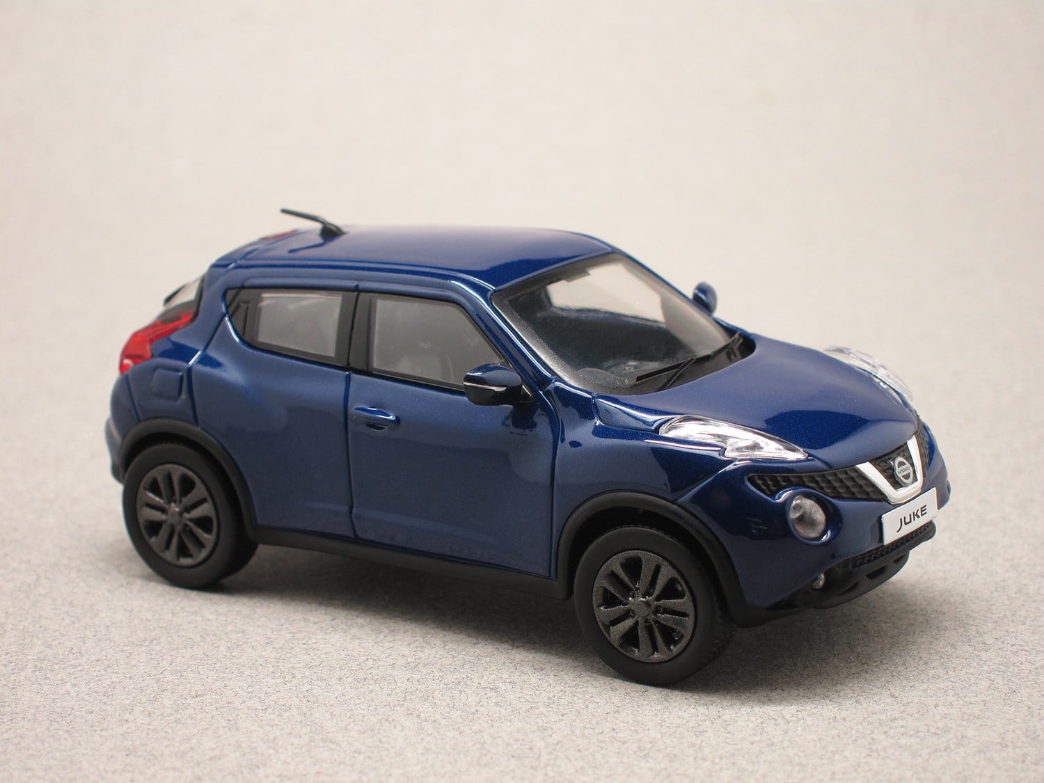 Nissan Juke 2015 (First:43) 1:43