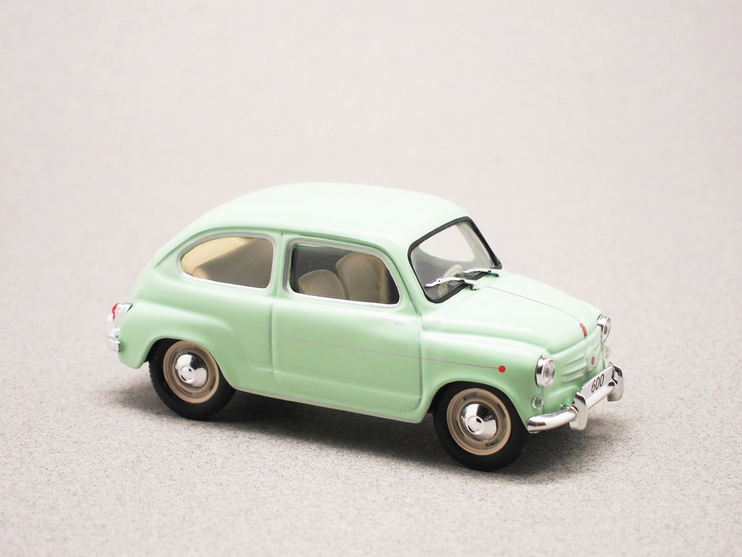 Fiat 600 (Presse) 1/43e
