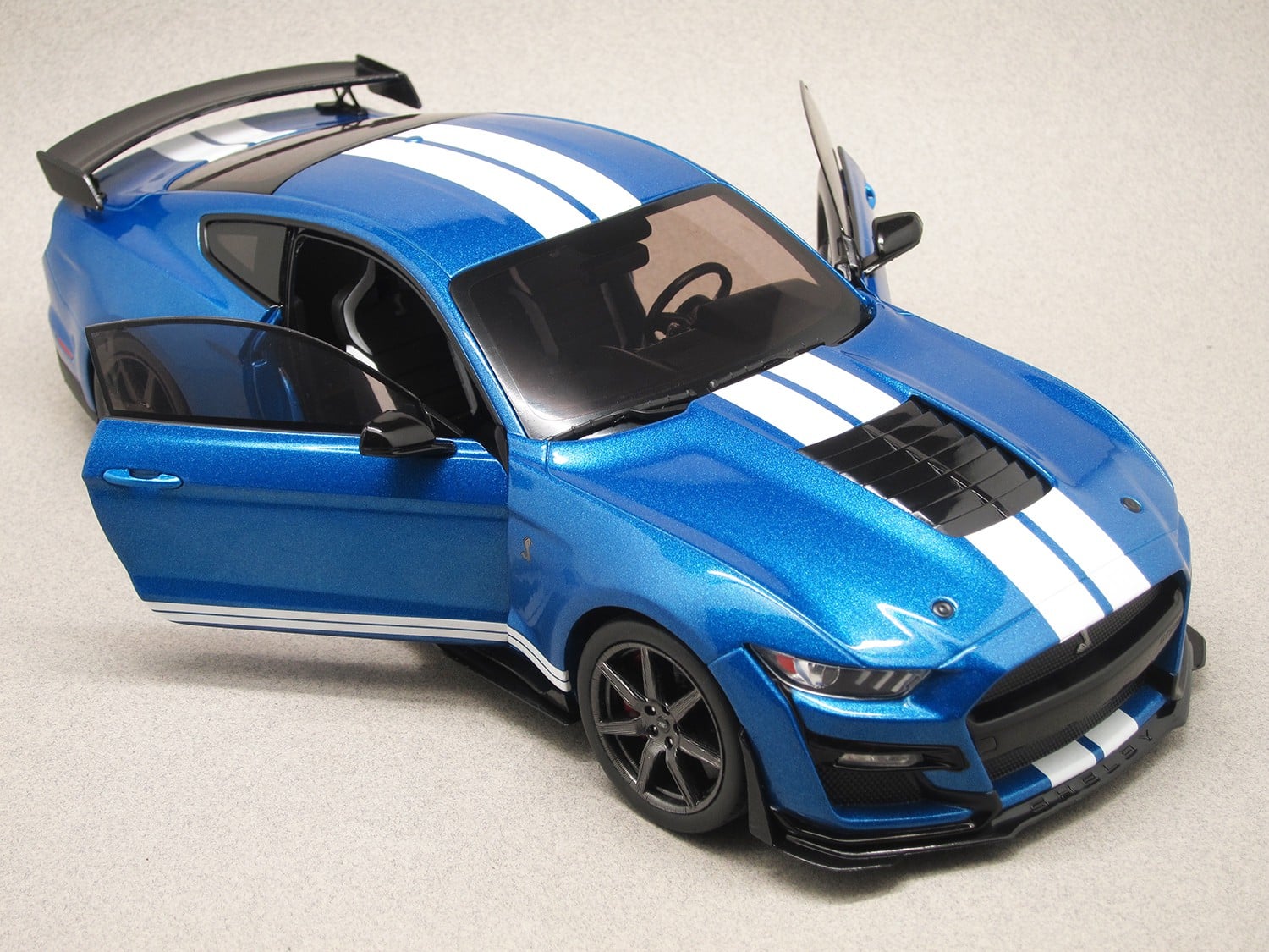 Ford Mustang Shelby 500 GT 2019 (Solido) 1/18e