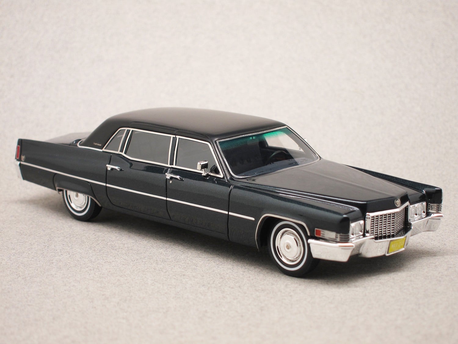 Cadillac Série 75 Fleetwood 1970 (Matrix) 1/43e