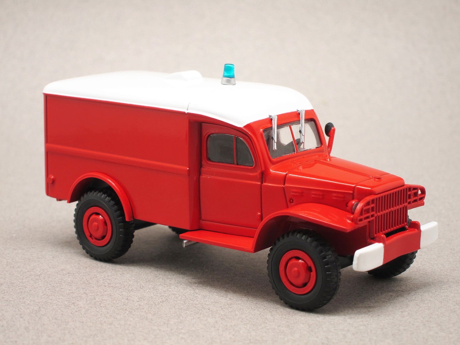 Dodge WC54 Fire rescue (Odéon) 1:43