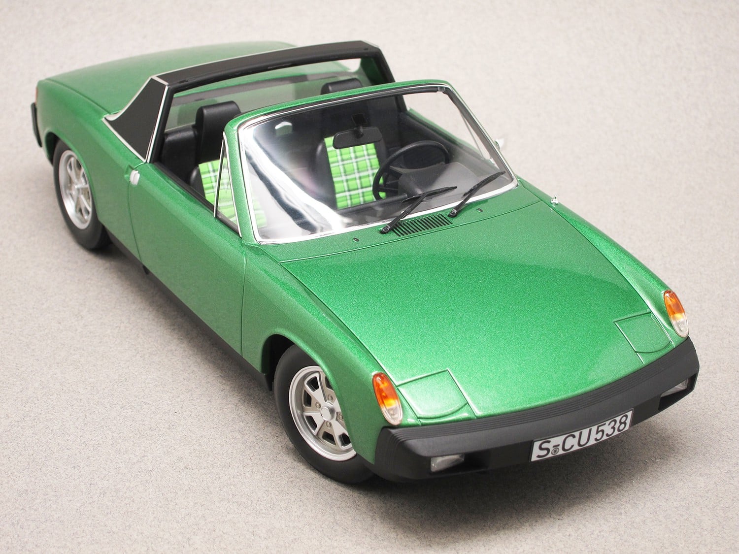 VW-Porsche 914 2.0 (Norev) 1:18