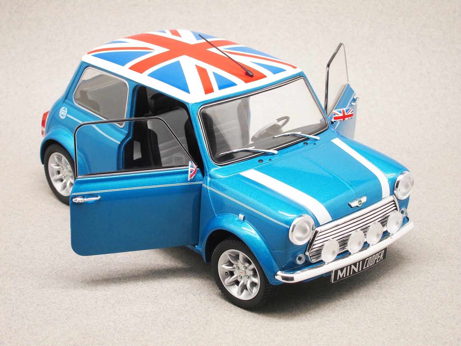 Mini Cooper S (Solido) 1:18