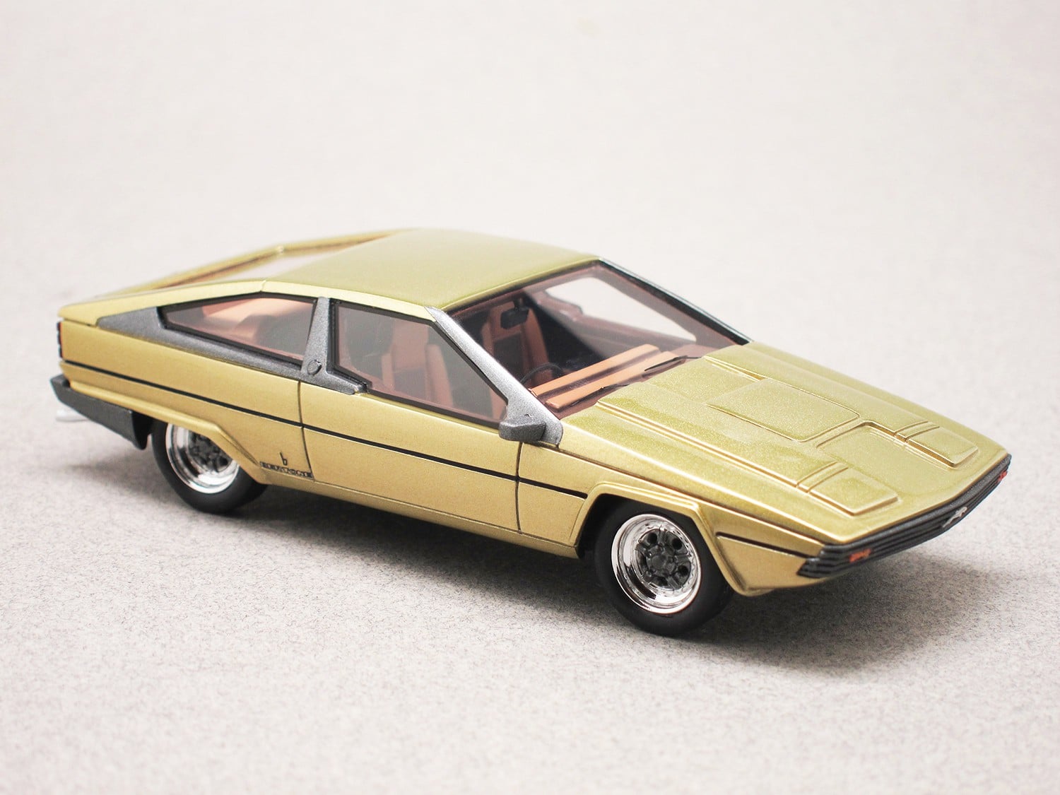 Jaguar Ascot Bertone (Matrix) 1:43