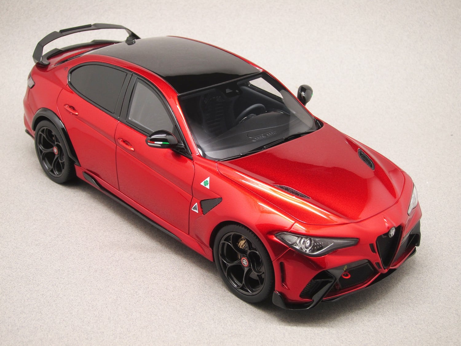 Alfa Romeo Giulia GTAm (Ottomobile) 1:18