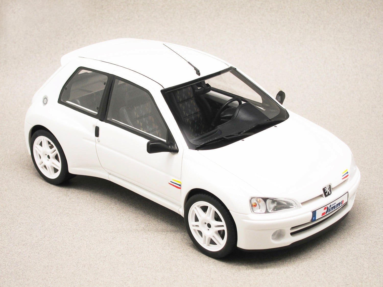 Peugeot 106 Maxi Dimma (Ottomobile) 1/18e