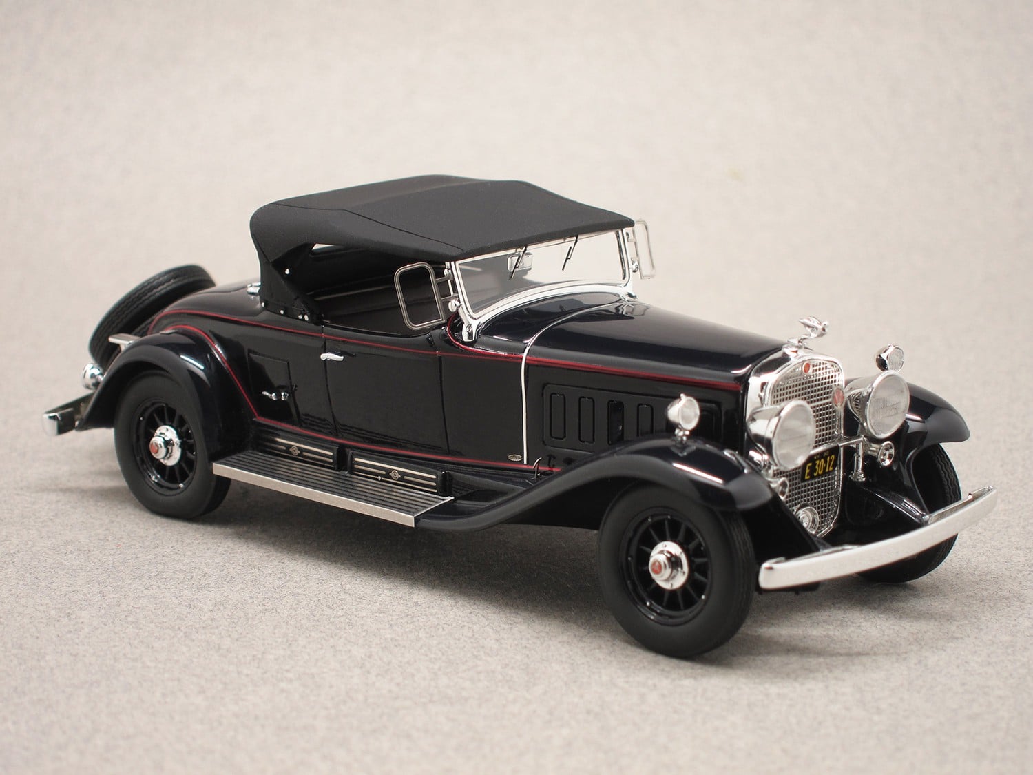 Cadillac V16 452 Roadster Fleetwood 1930 (Matrix) 1:43
