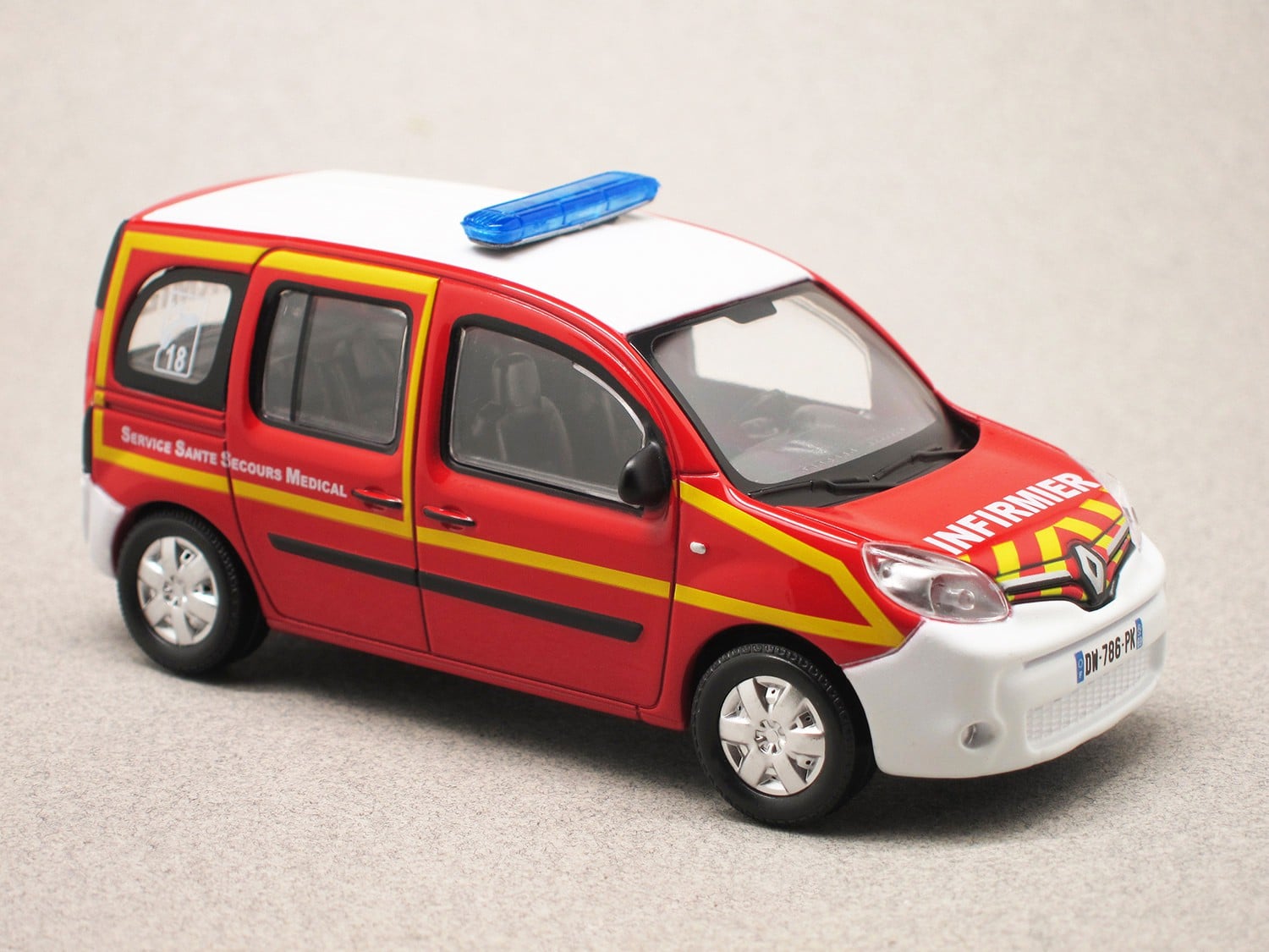 Renault Kangoo 2013 Pompiers SSSM (Norev) 1/43e