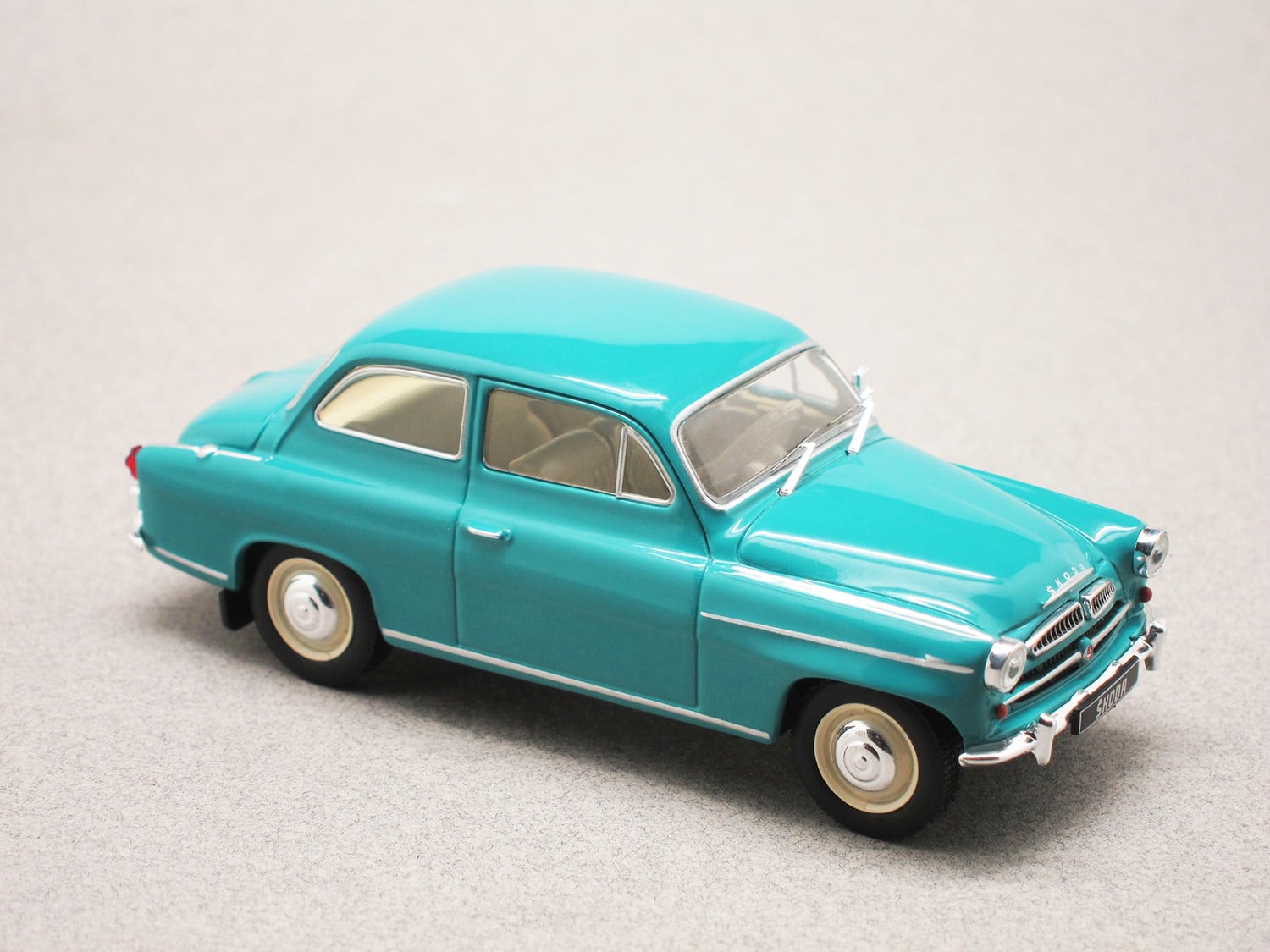 Skoda 440 (IXO) 1:43