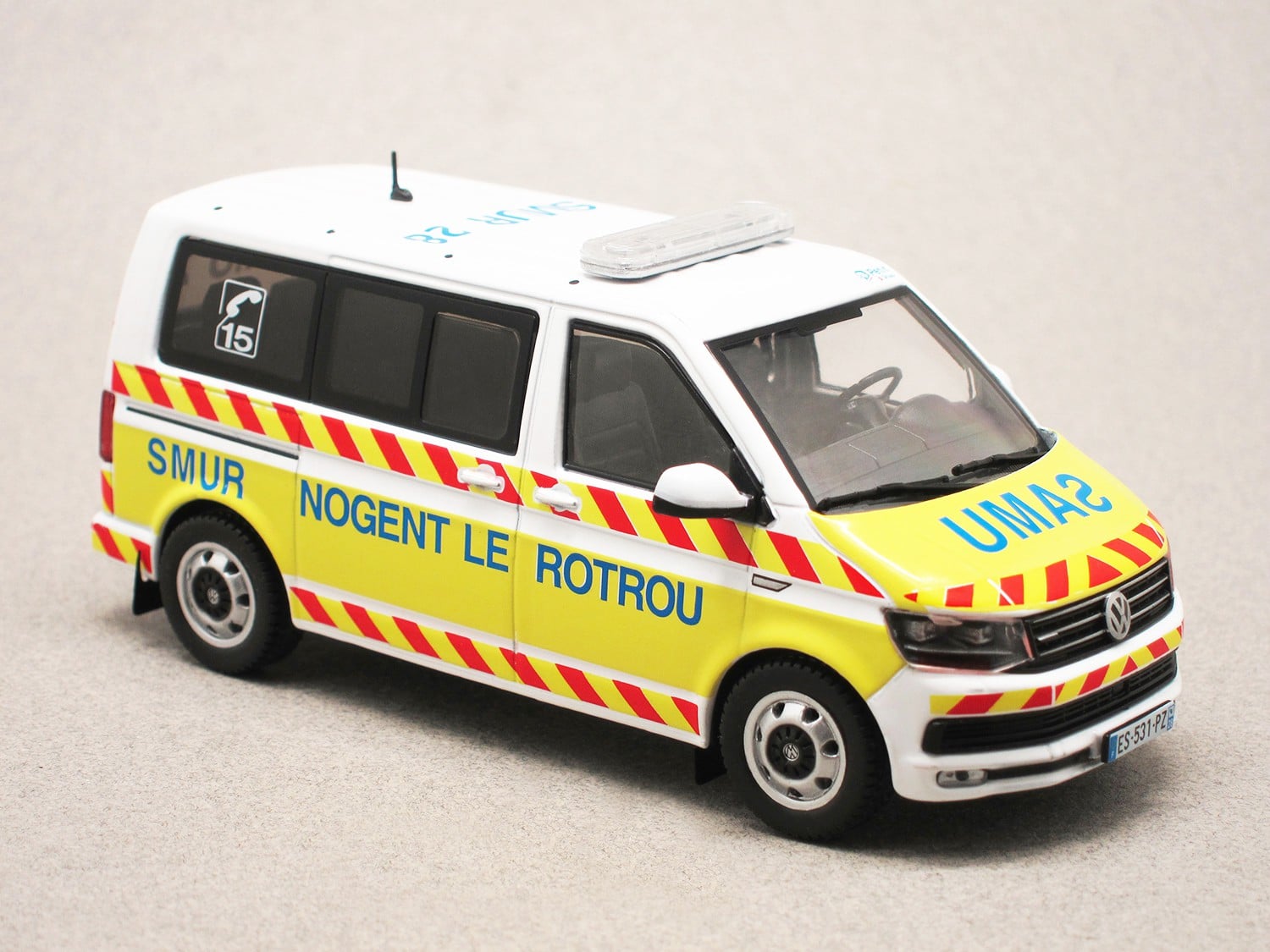 Volkswagen T6 SAMU 28 (Odeon) 1:43