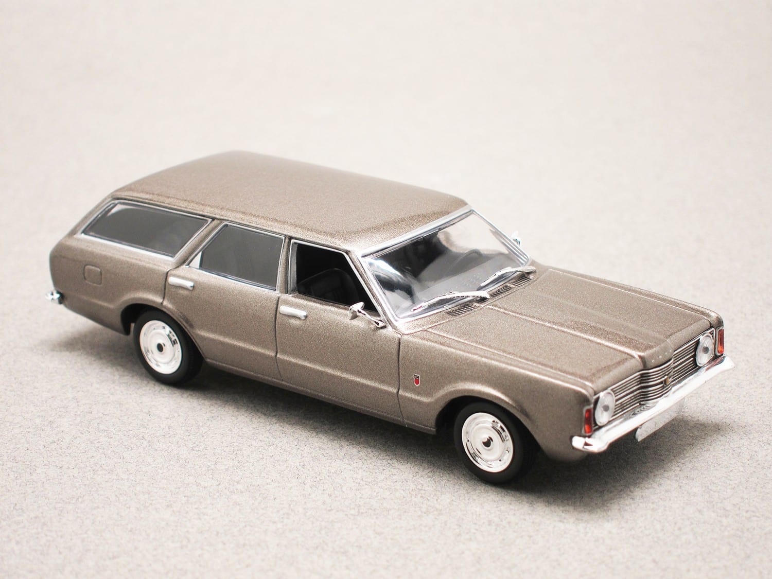 Ford Taunus Break 1970 (Maxichamps) 1/43e