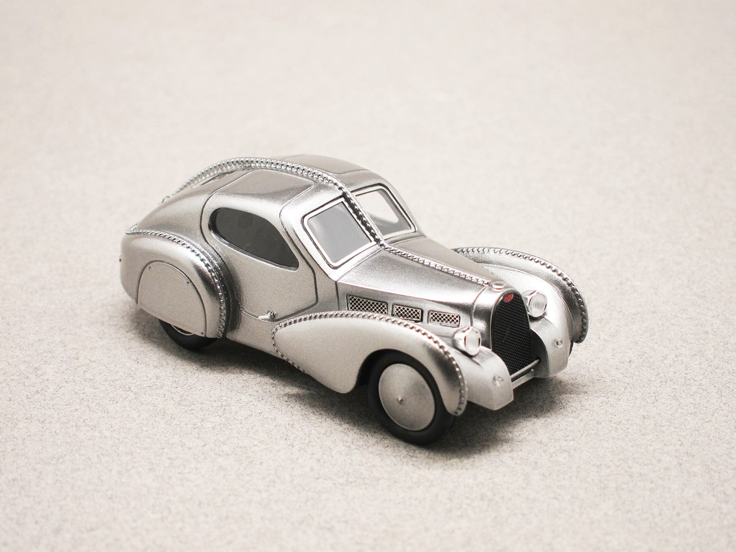 Bugatti Type 68 coupe (Autocult) 1:43