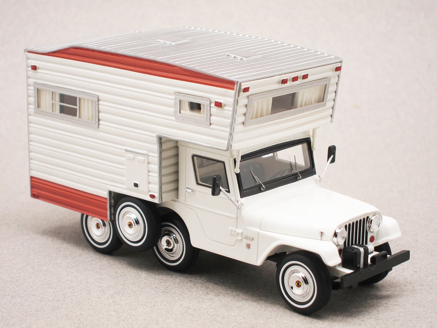 Jeep CJ-5 Universal Camper (Autocult) 1:43