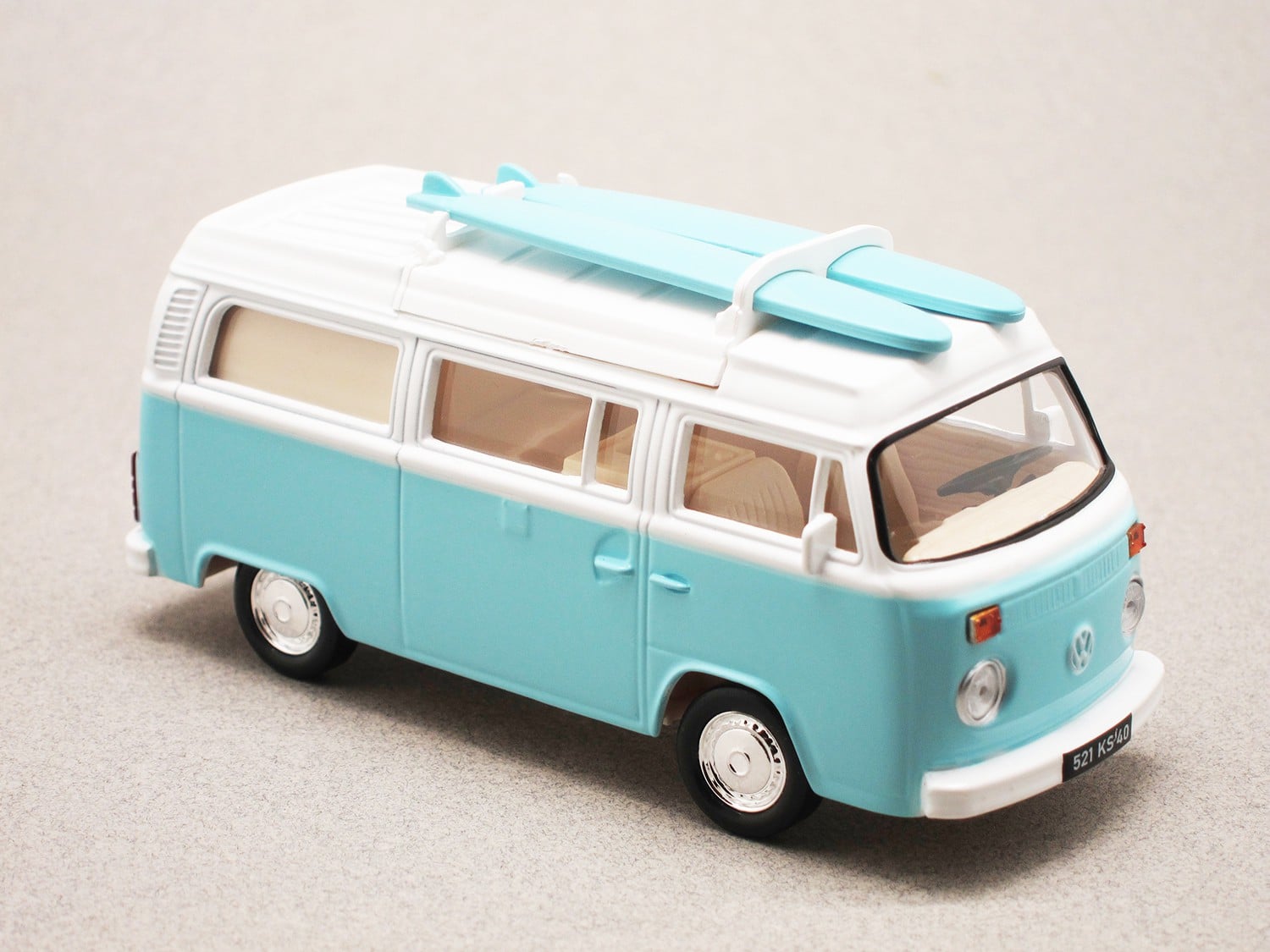 Volkswagen T2b Camper 1973 (Norev) 1:43