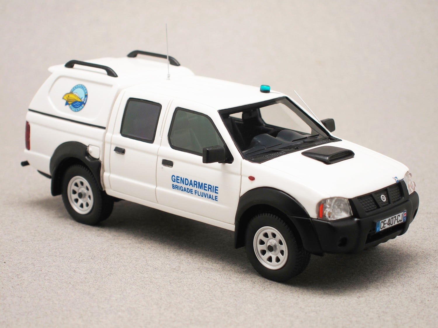 Nissan NP300 Gendarmerie (Alarme) 1:43