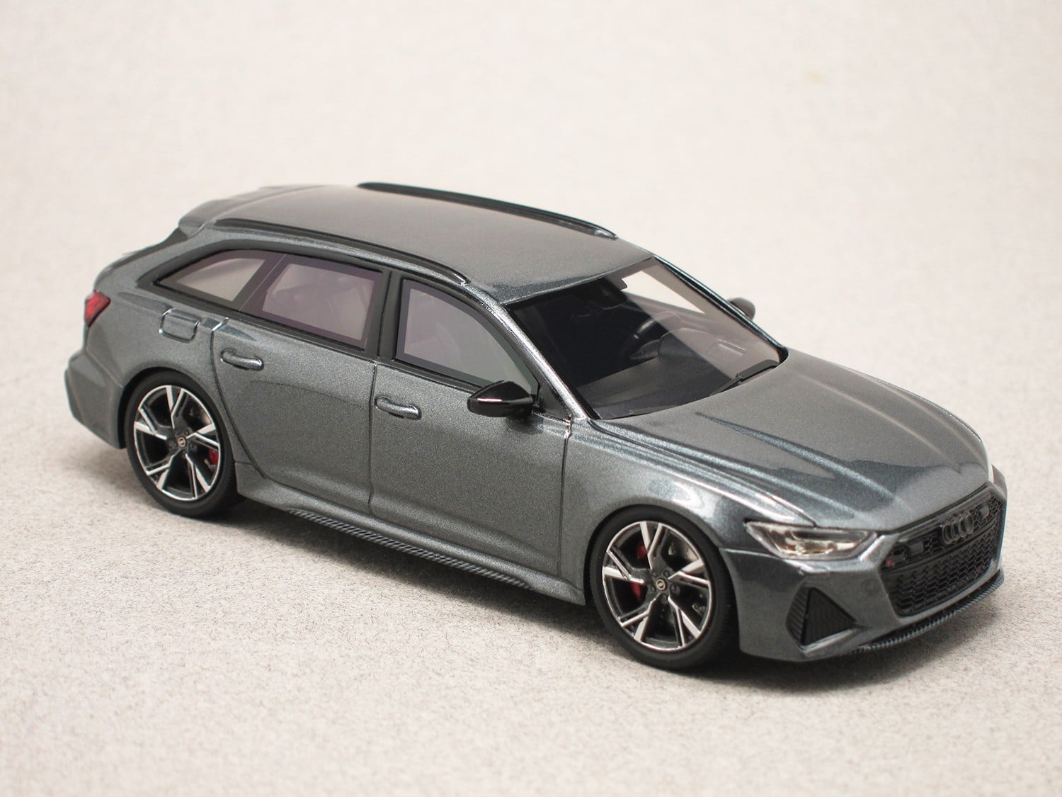 Audi RS6 Avant 2019 (Truescale) 1:43