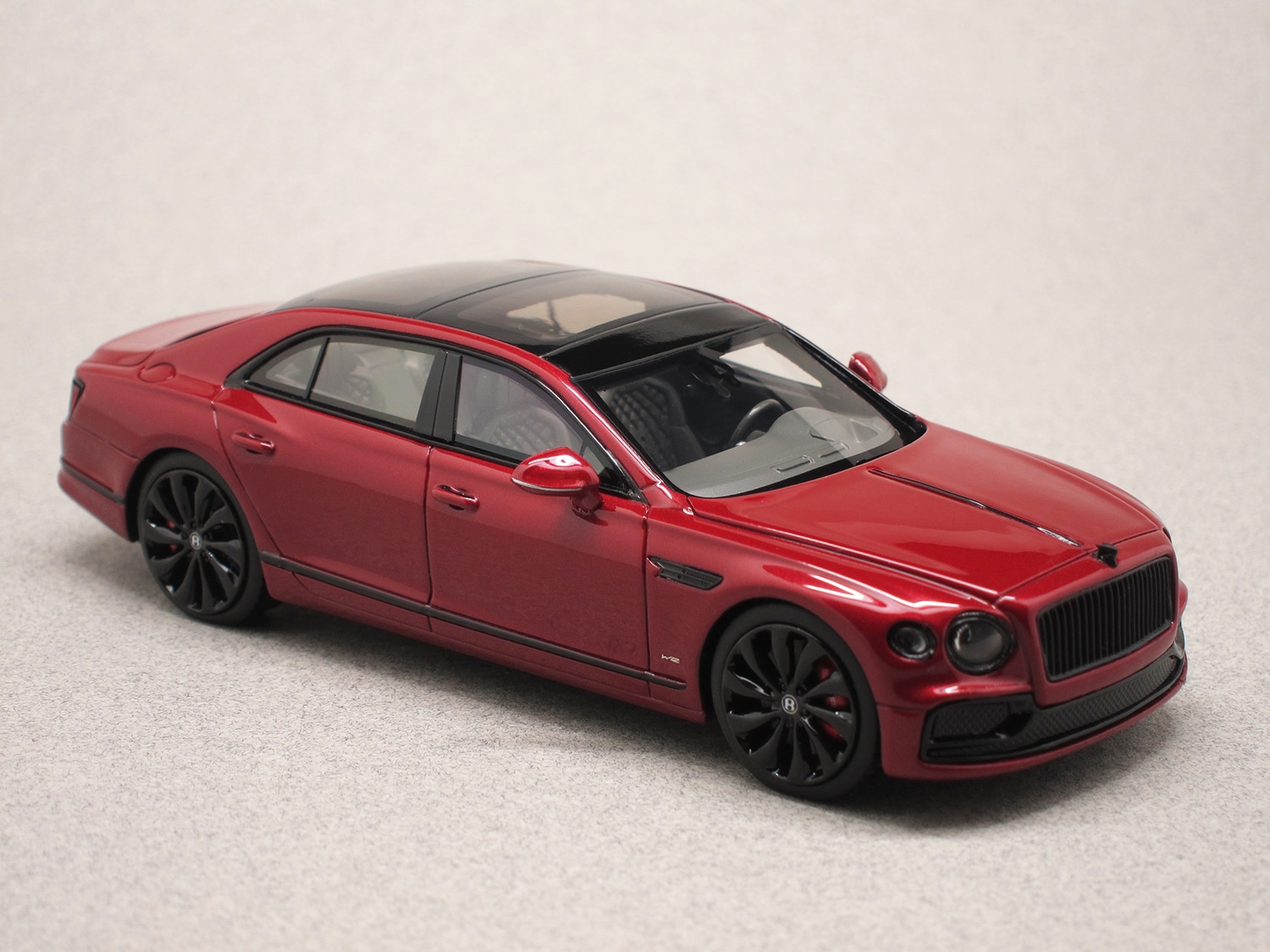 Bentley Flying Spur rouge (Truescale) 1/43e
