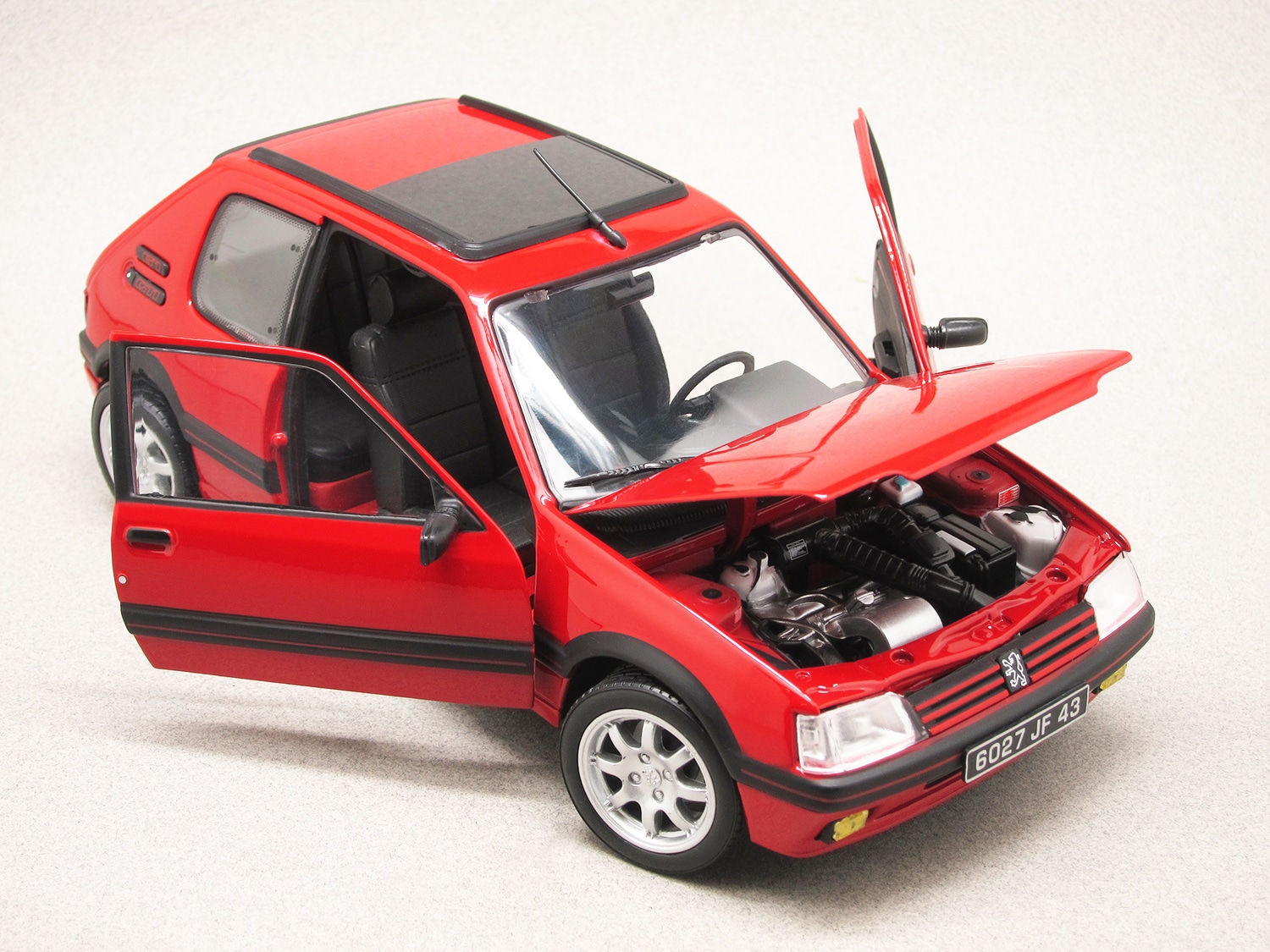 NOREV 1/18 - PEUGEOT 205 GTi 1.9 PTS Rims - 1991