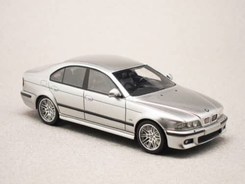 BMW M5 E39 silver (NEO) 1/43e