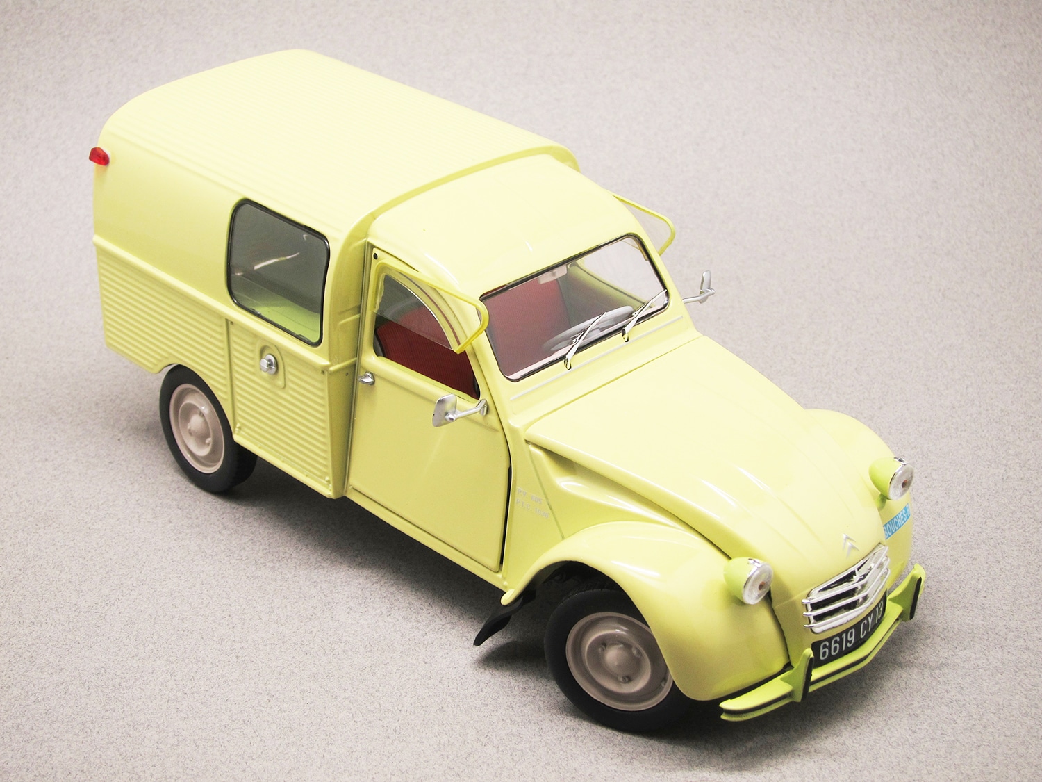 ノレブ 1/18 シトロエン 2CV フルゴネット AK350 1966 イエロー