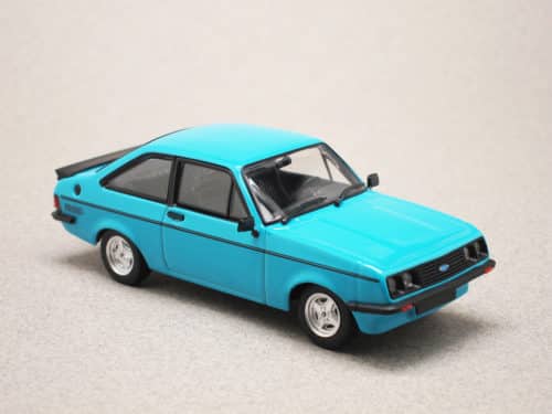 Ford Escort RS 2000 bleue (Maxichamps) 1/43e