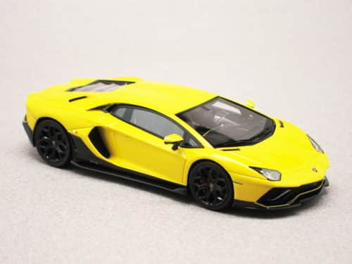 Lamborghini Aventador Ultimae Giallo Belenus (LookSmart) 1/43e