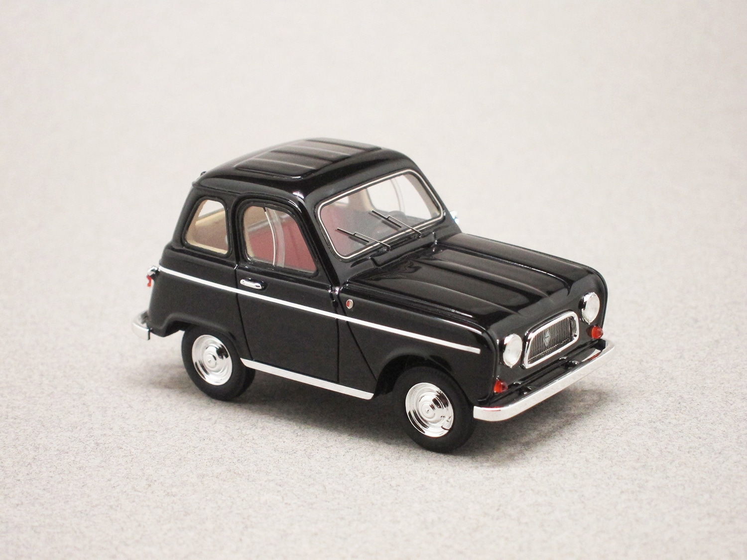 Renault 4 Bertin (Autocult) 1/43e