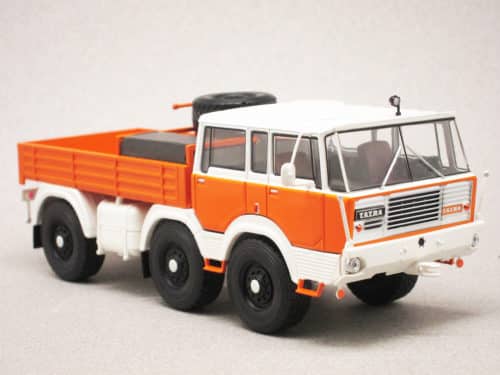 Tatra 813 6x6 orange (IXO) 1/43e