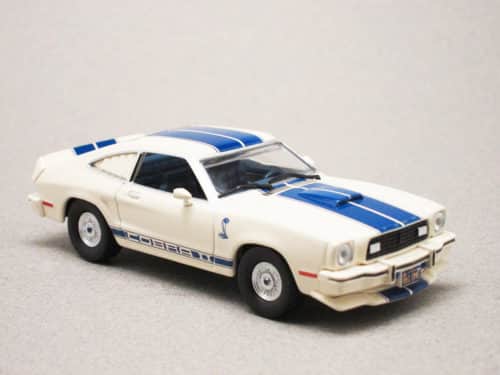 Ford Mustang II Cobra "Charlie's angels" (Greenlight) 1/43e