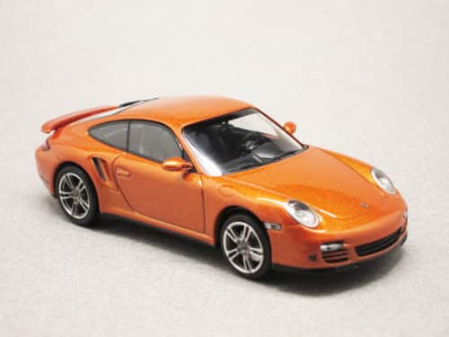 Porsche 911 Turbo 2009 or métal (Maxichamps) 1/43e