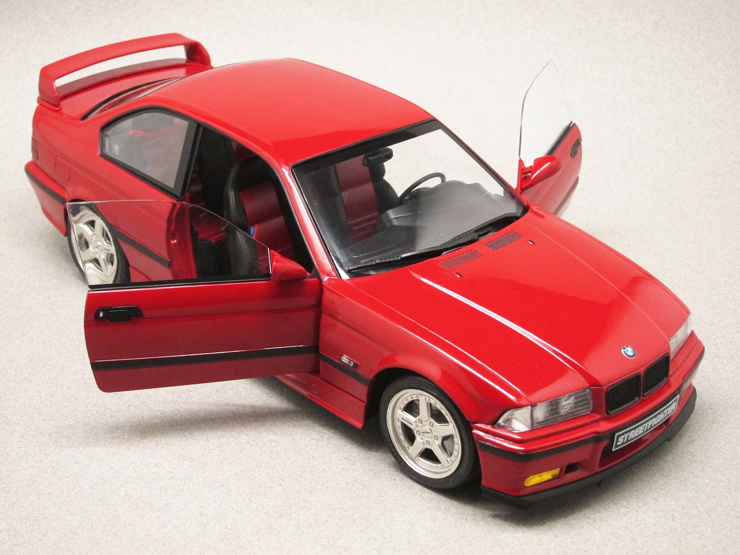BMW M3 coupé E36 rouge (Solido) 1/18e