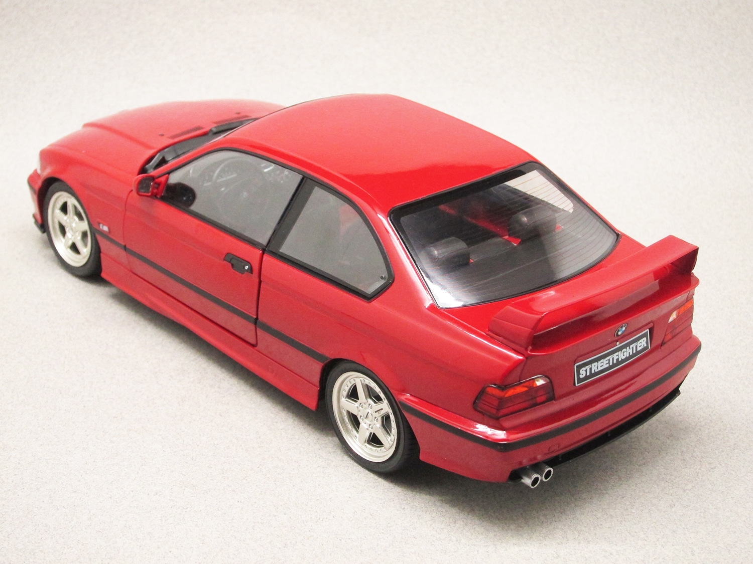 BMW M3 coupé E36 rouge (Solido) 1/18e - Minicarweb