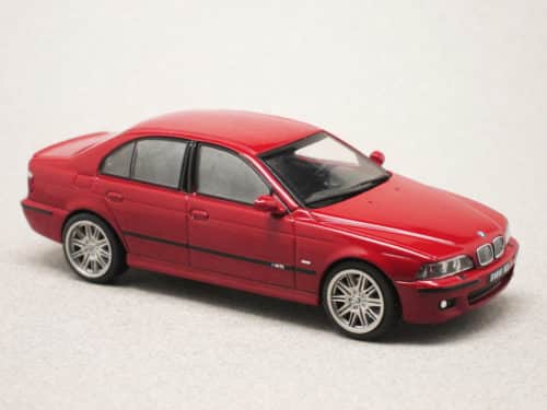 BMW M5 E39 rouge (Solido) 1/43e