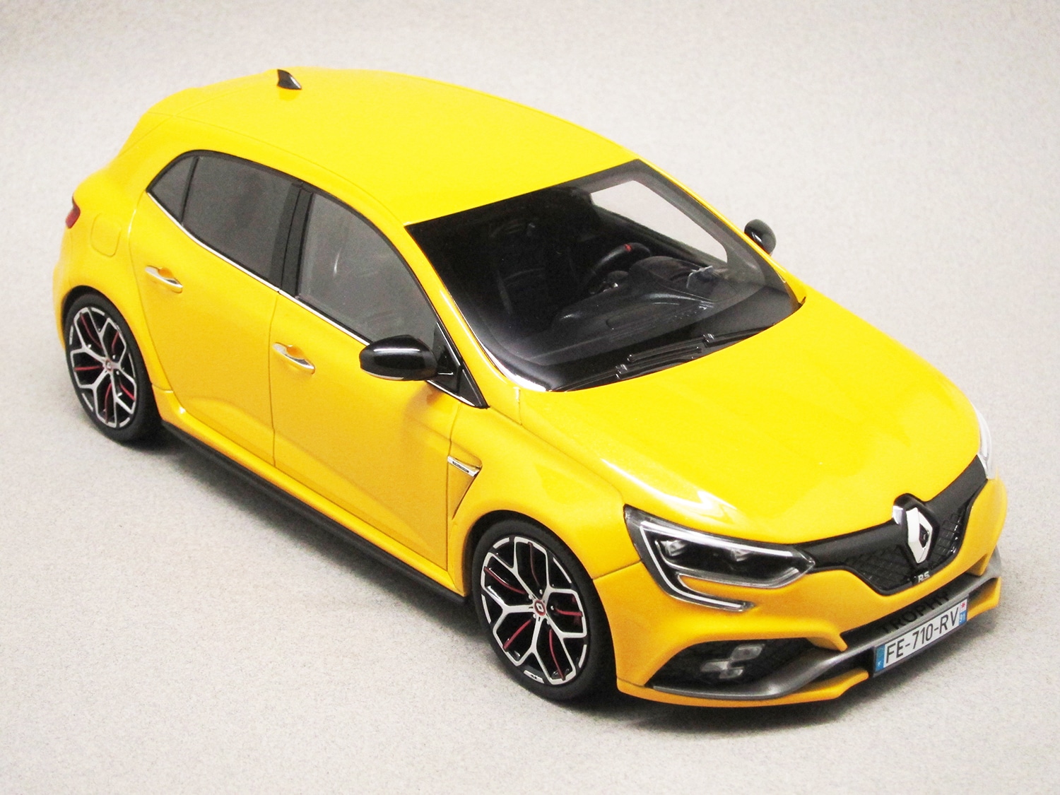 Renault Mégane RS Trophy 2019 jaune (Norev) 1/18e