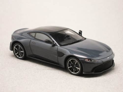 Aston Martin Vantage (Schuco) 1:43