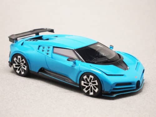 Bugatti Centodieci bleu clair sport (TrueScale) 1/43e
