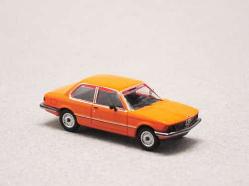 BMW Série 3 E21 orange (Minichamps) 1/87e