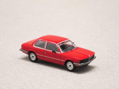 BMW Série 3 E21 rouge (Minichamps) 1/87e