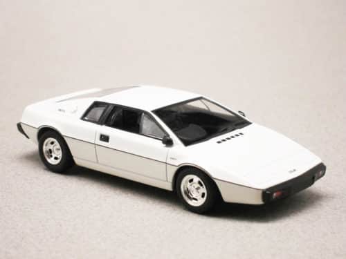 Lotus Esprit (Maxichamps) 1:43