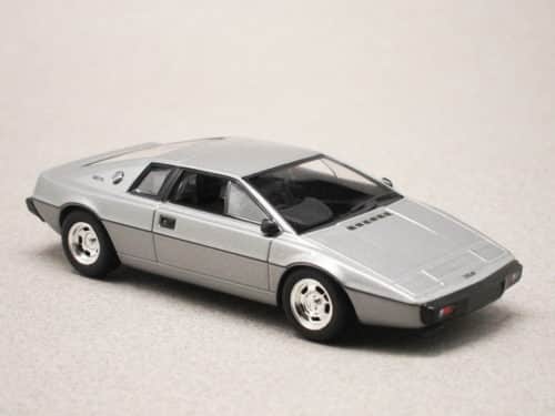 Lotus Esprit (Maxichamps) 1:43